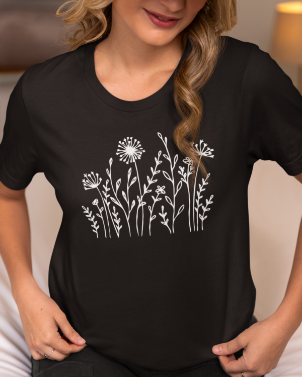 Wild Flowers Graphic Women's T-Shirt – Nature-Inspired Style & Comfort