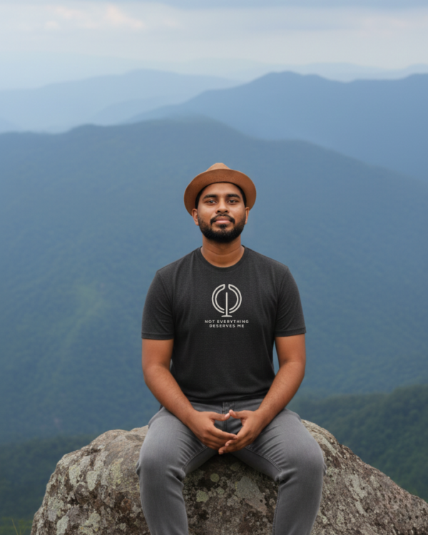 Not Everything Deserves Me Lyfestyle T-Shirt Not Everything Deserves Me T-Shirt